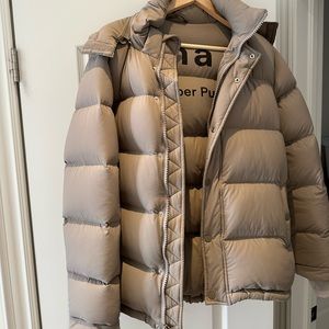 TNA Superpuff Original In Taupe size XS